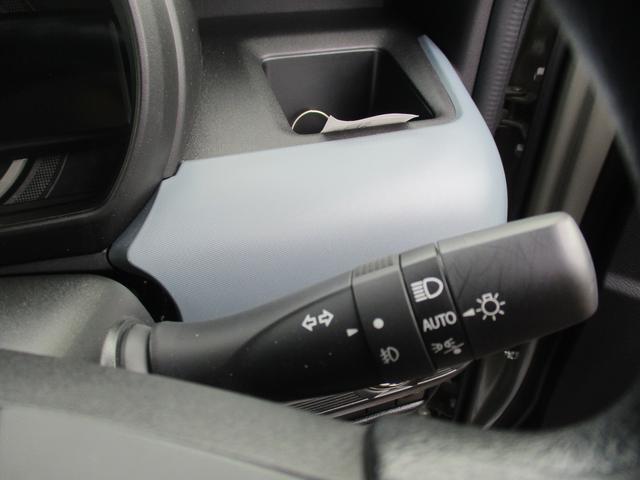 Suzuki Spacia Base 12