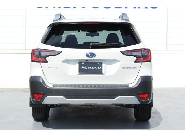 Subaru Legacy Outback 5