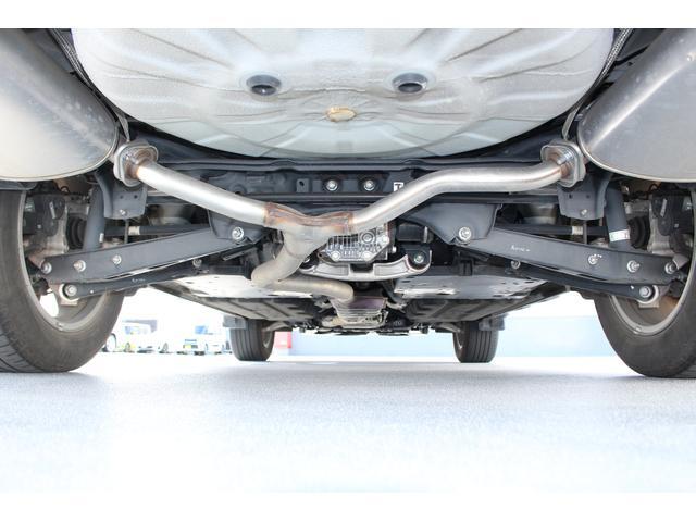 Subaru Legacy Outback 9