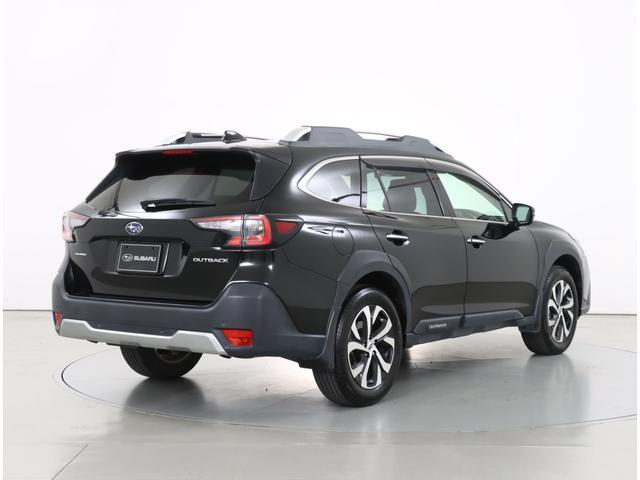 Subaru Legacy Outback 2