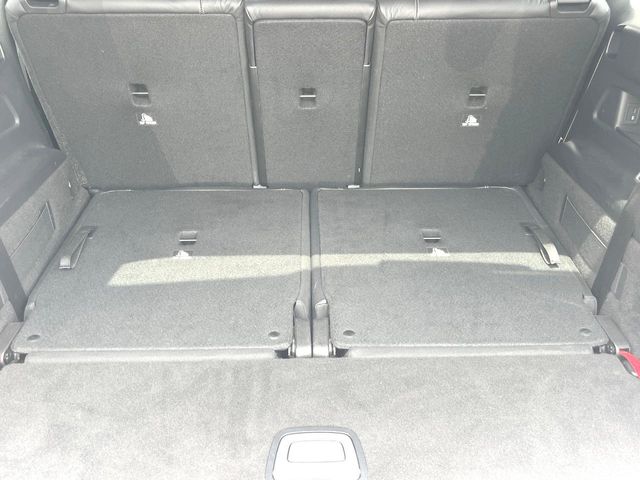 Mercedes-Benz GLB 12