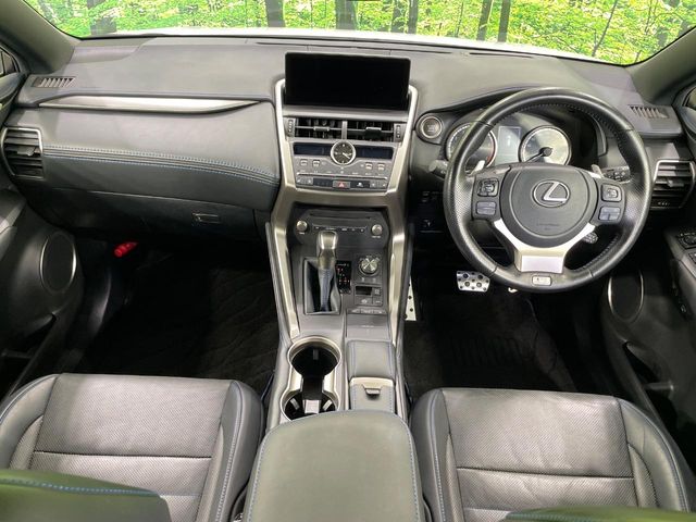 Lexus NX 3