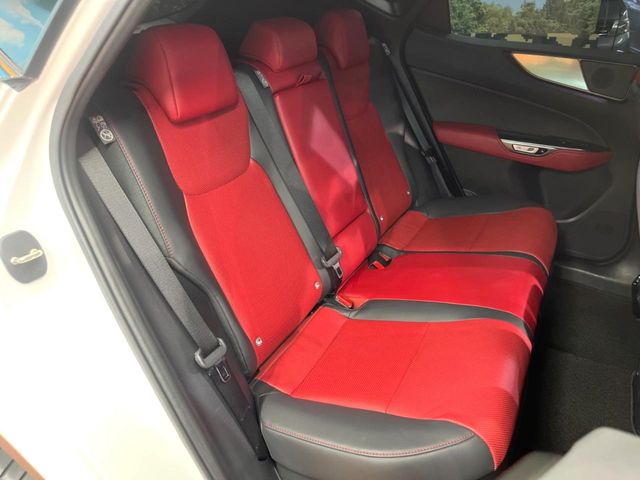 Lexus NX 12