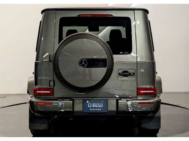 Mercedes-Benz G-Class 6