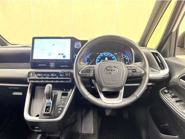 Toyota Noah 6