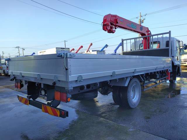 Isuzu Forward 5