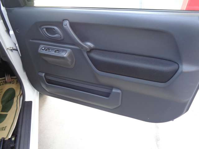 Suzuki Jimny 10