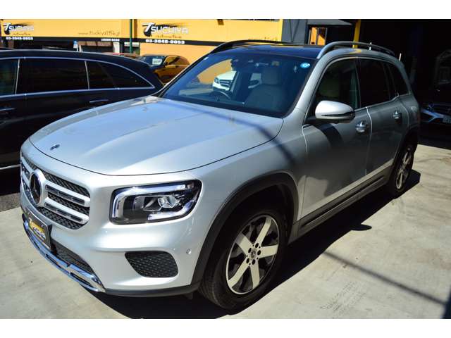 Mercedes-Benz GLB 4