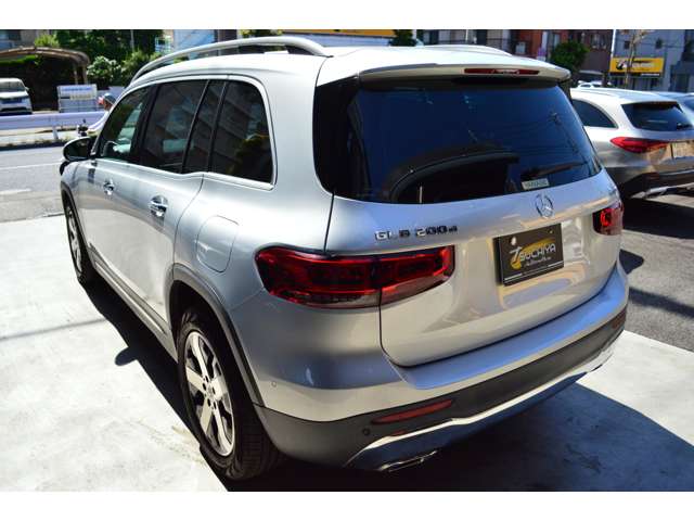 Mercedes-Benz GLB 7