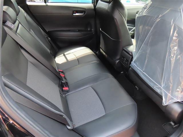 Toyota Corolla Cross 10