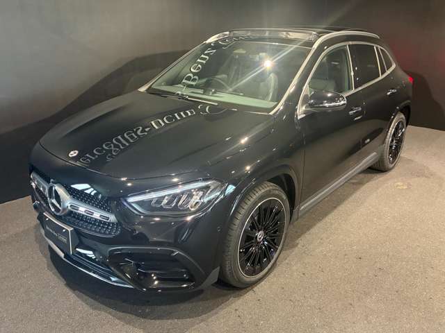 Mercedes-Benz GLA-Class 6
