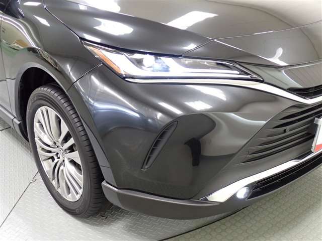 Toyota Harrier 5