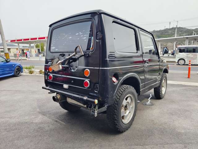 Suzuki Jimny 8