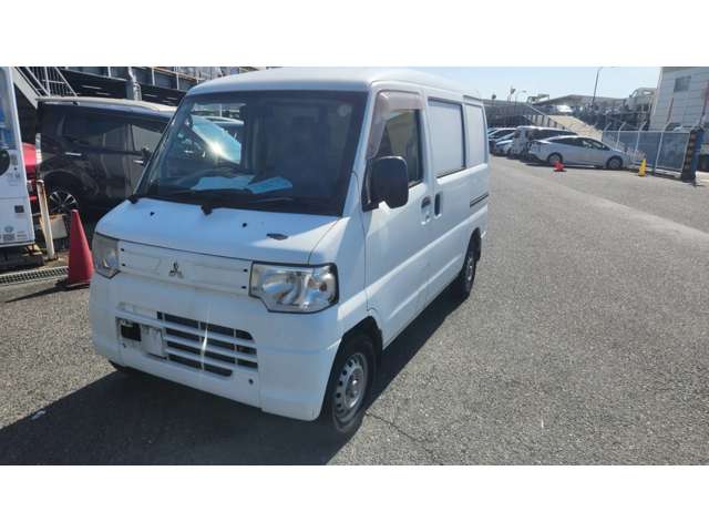 Mitsubishi Minicab Van 5