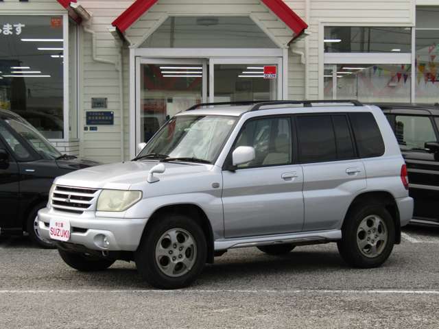 Mitsubishi Pajero iO 2