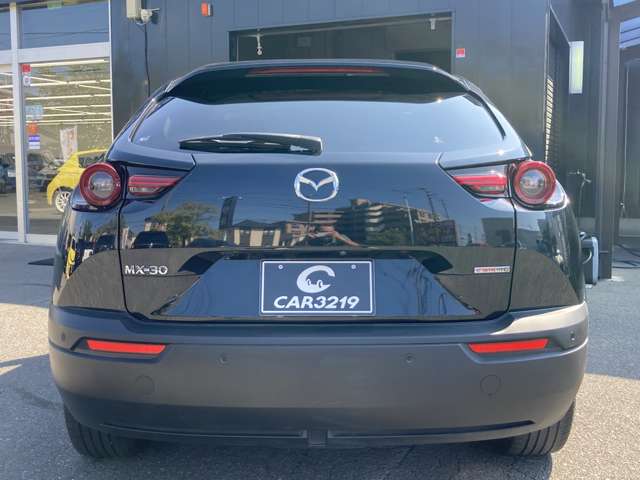 Mazda MX-30 8