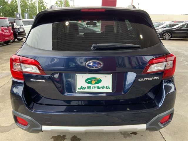 Subaru Legacy Outback 10