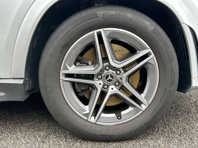 Mercedes-Benz GLE 8