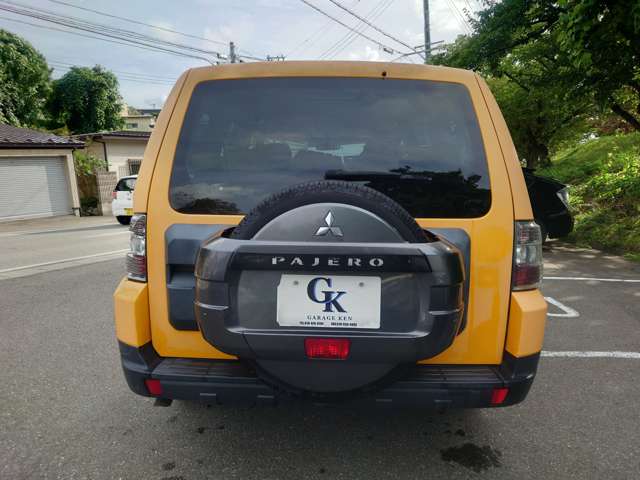 Mitsubishi Pajero 7