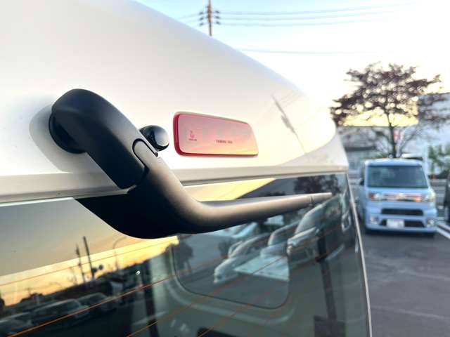 Daihatsu Hijet Cargo 12