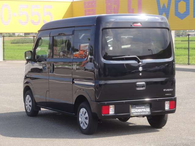 Suzuki Every 9