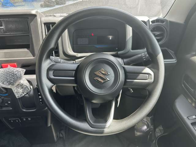 Suzuki Every 12