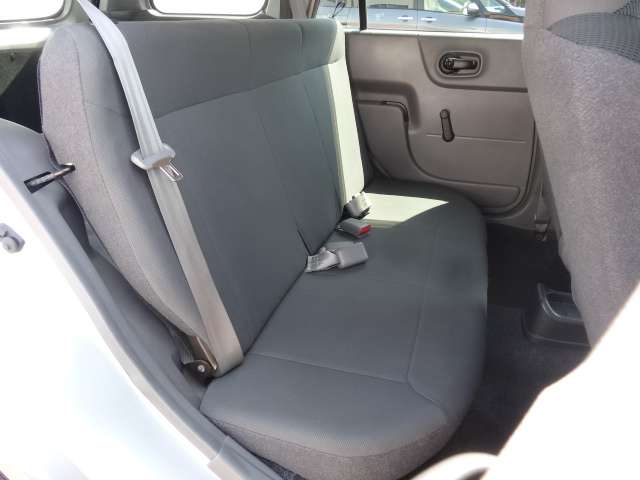 Nissan NV150 AD 11