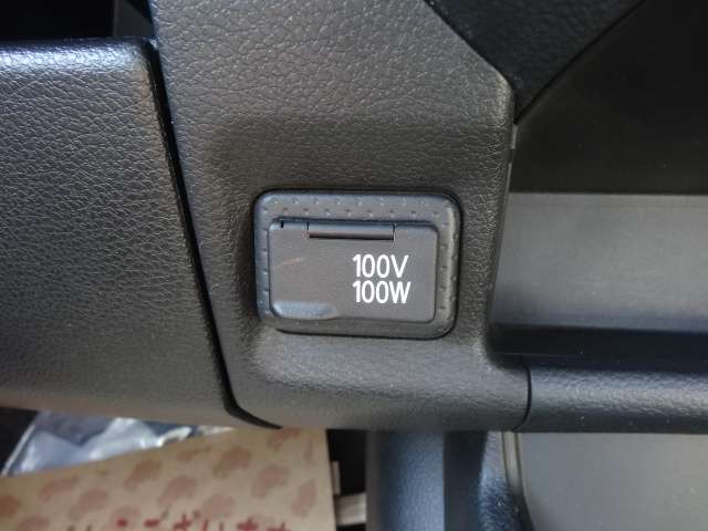 Nissan NV150 AD 7