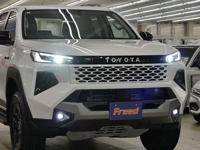 Toyota Hilux 10