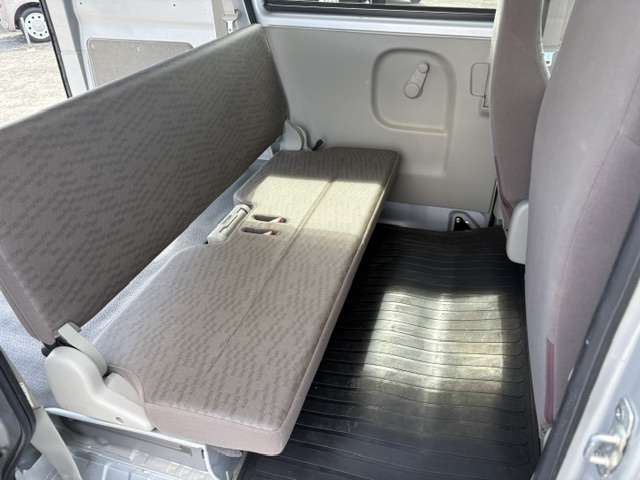 Suzuki Every 9