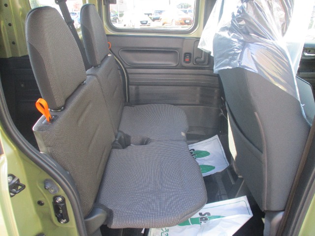 Honda N-VAN 10