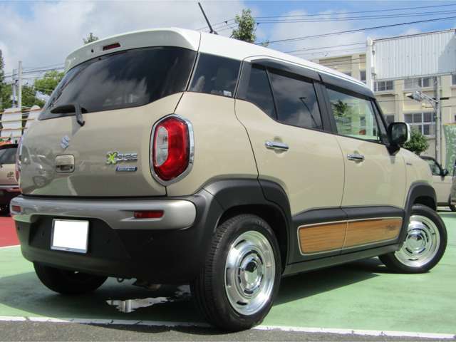 Suzuki XBEE 11