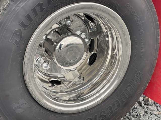 Mitsubishi Fuso Canter 12