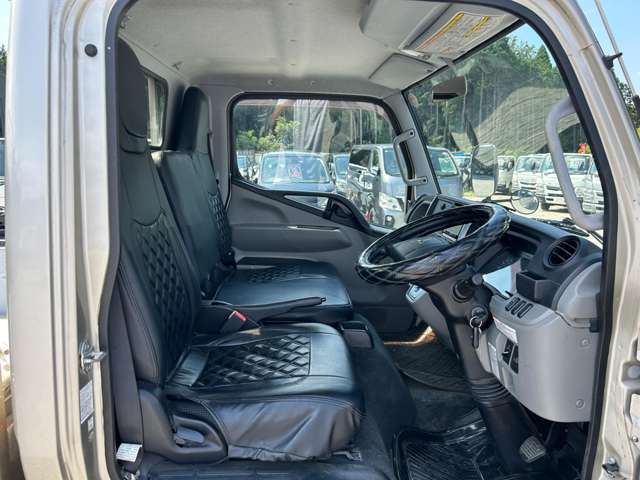 Mitsubishi Fuso Canter 12