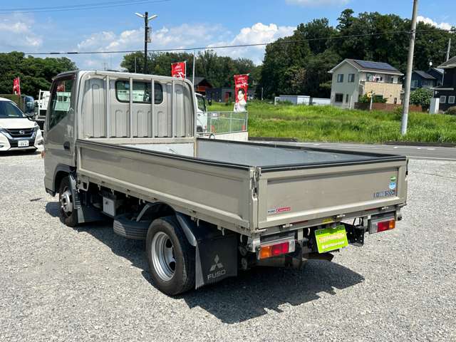 Mitsubishi Fuso Canter 7