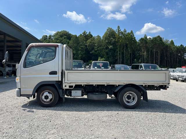 Mitsubishi Fuso Canter 8