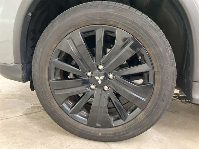 Mitsubishi RVR 11