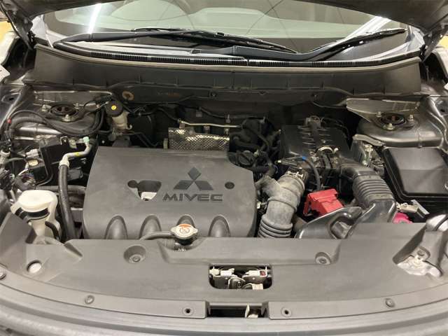 Mitsubishi RVR 10