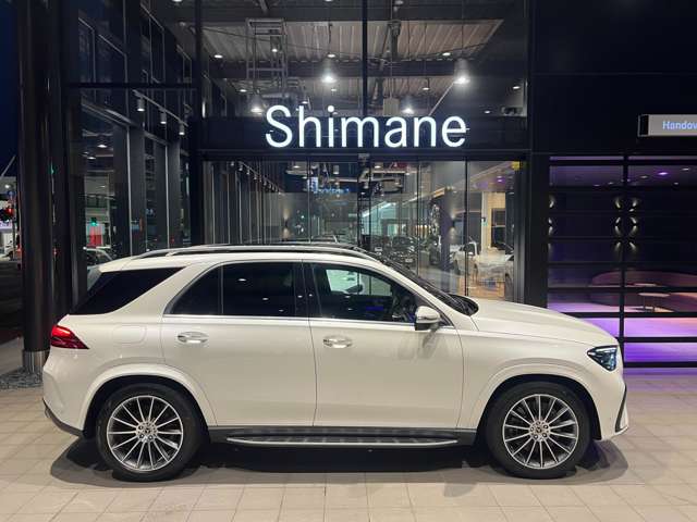 Mercedes-Benz GLE 8