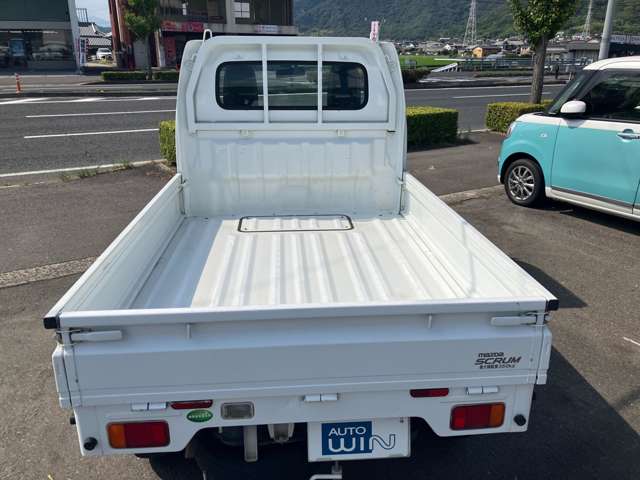 Mazda Scrum Truck 12