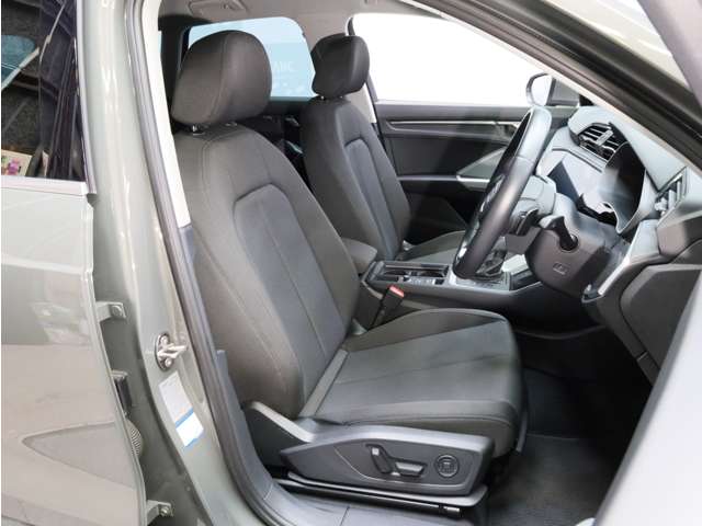 Audi Q3 5