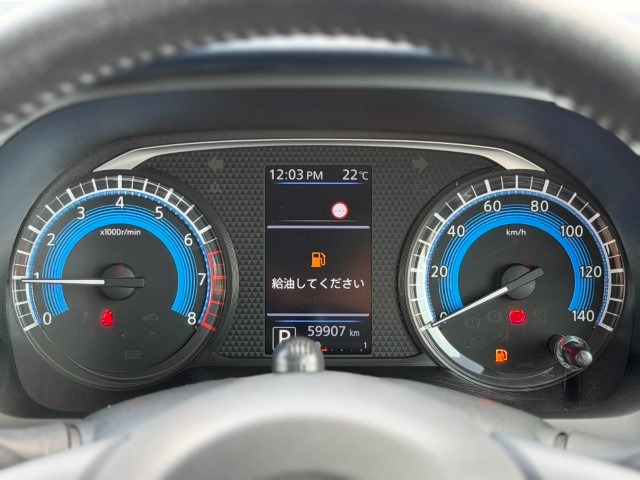Mitsubishi eK X 11