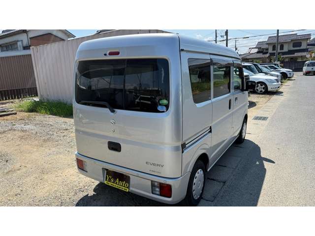 Suzuki Every 7