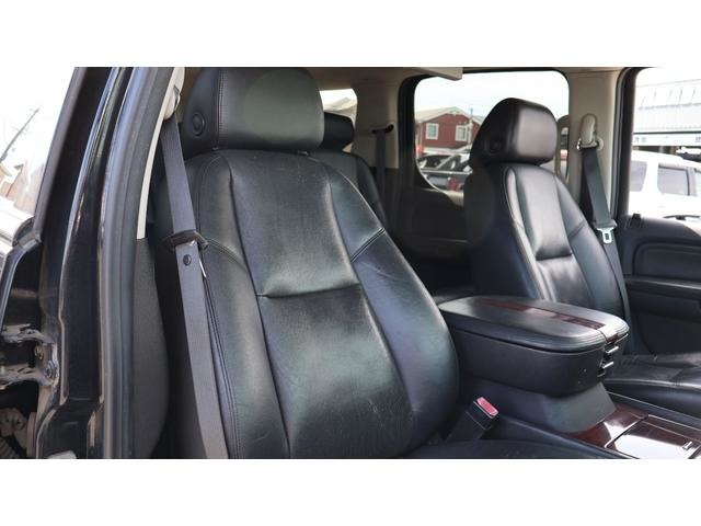Cadillac エスカレード 12