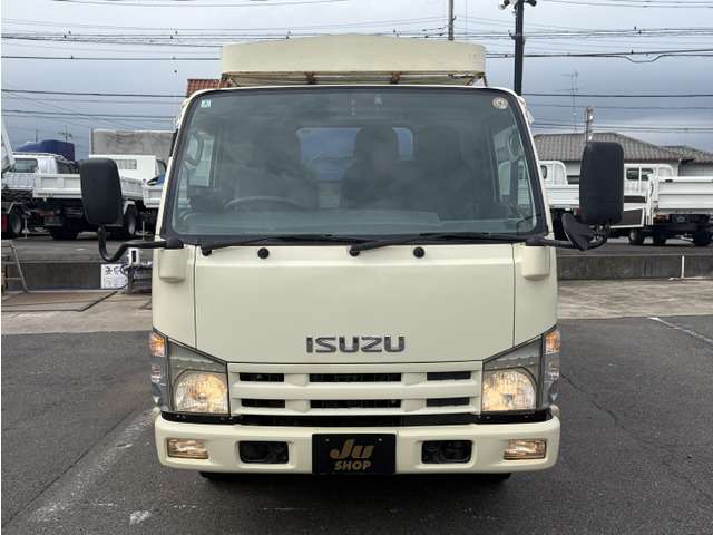 Isuzu Elf 6