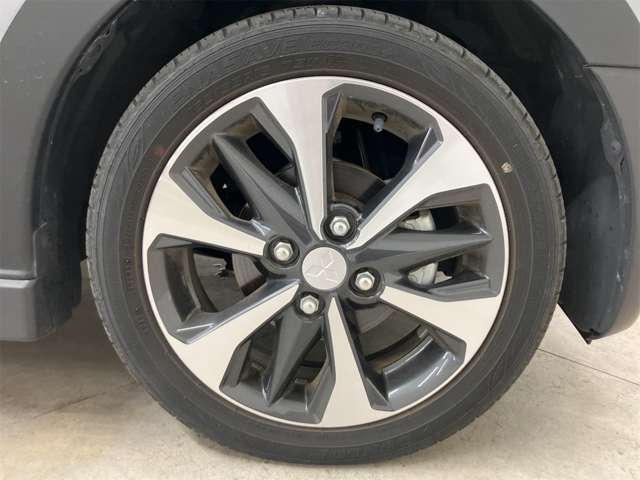 Mitsubishi eK X 11