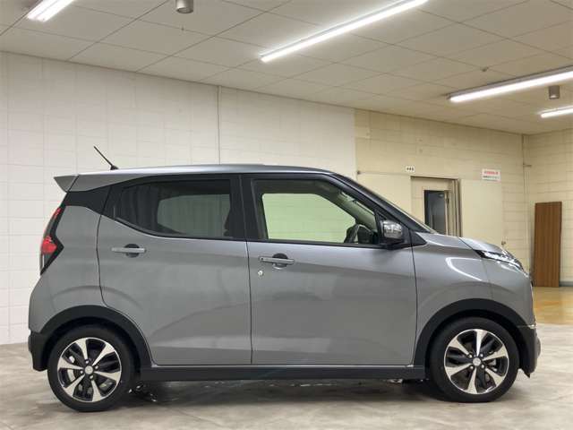 Mitsubishi eK X 4