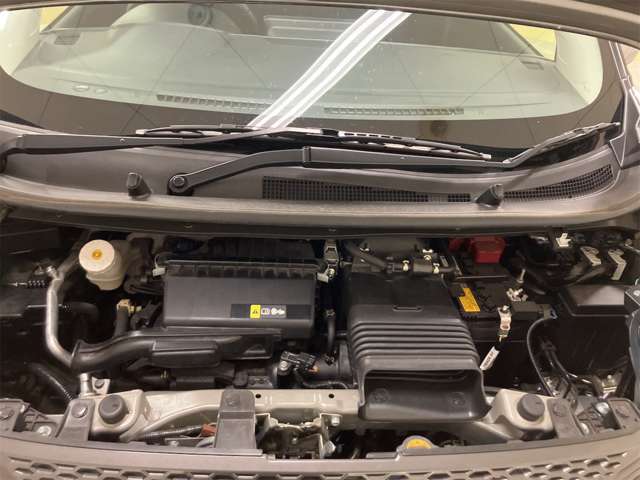 Mitsubishi eK X 10