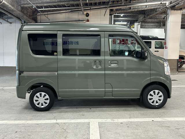 Suzuki Every 12