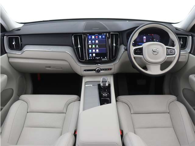 Volvo XC60 4